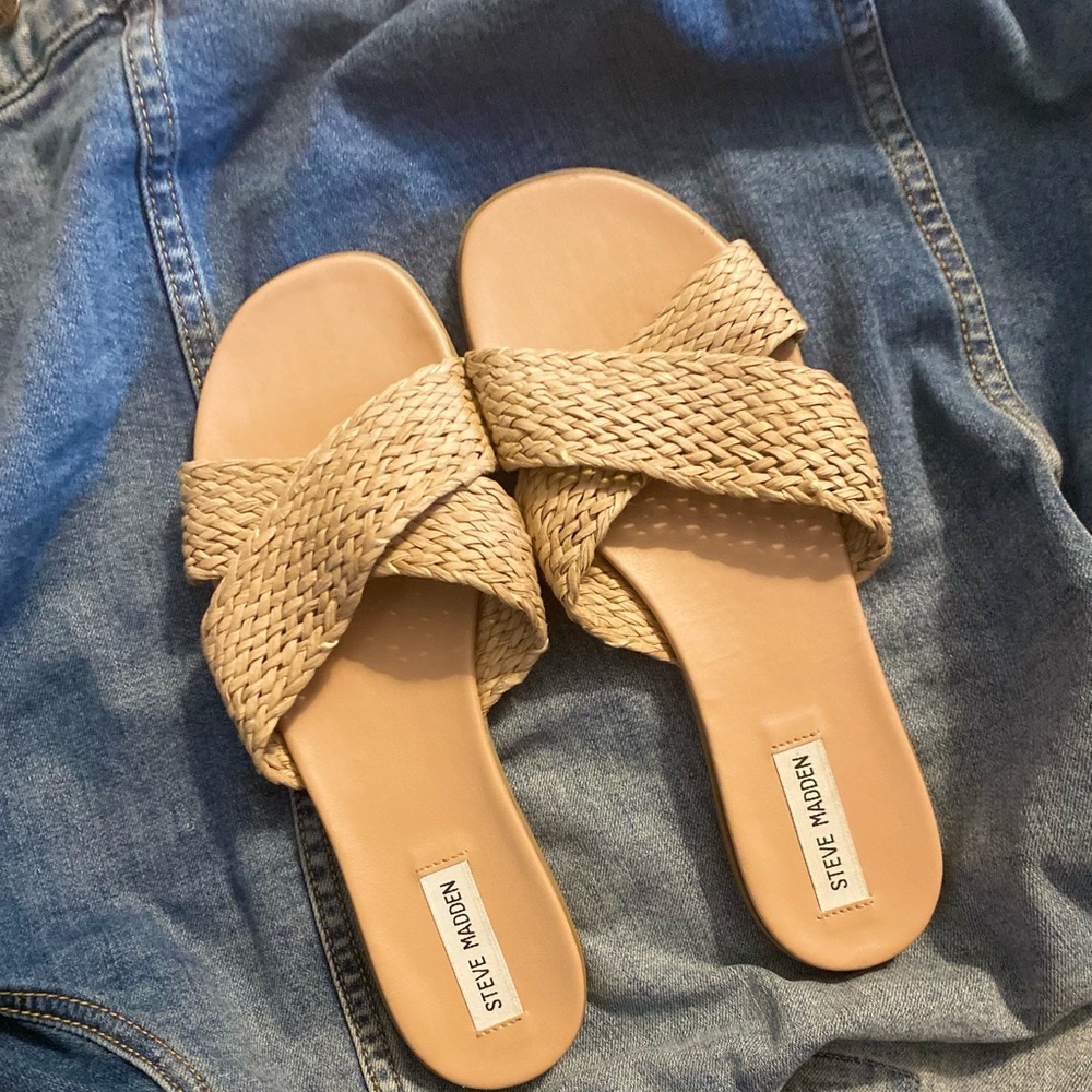 Steve Madden sandals